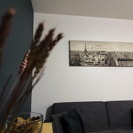8 Personnes - 4 Rooms - 2 Salle De Bain - Metro 7 & 14 - Porte Italie - Private Car Park- Wifi Ле-Кремлен-Бісетр Екстер'єр фото