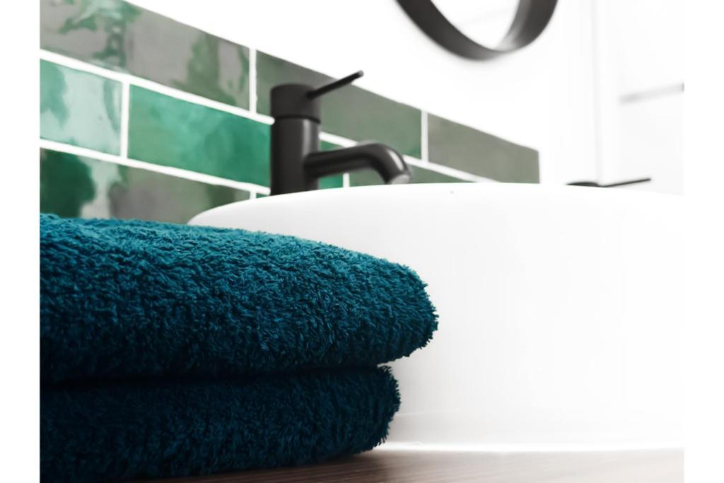 8 Personnes - 4 Rooms - 2 Salle De Bain - Metro 7 & 14 - Porte Italie - Private Car Park- Wifi Ле-Кремлен-Бісетр Екстер'єр фото