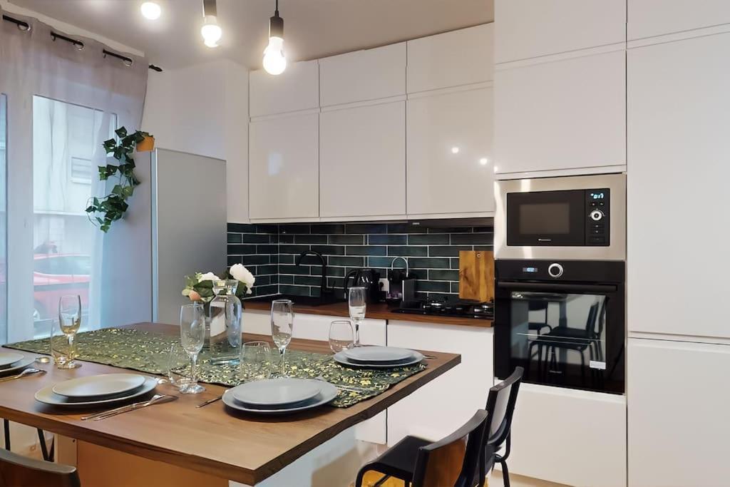 8 Personnes - 4 Rooms - 2 Salle De Bain - Metro 7 & 14 - Porte Italie - Private Car Park- Wifi Ле-Кремлен-Бісетр Екстер'єр фото