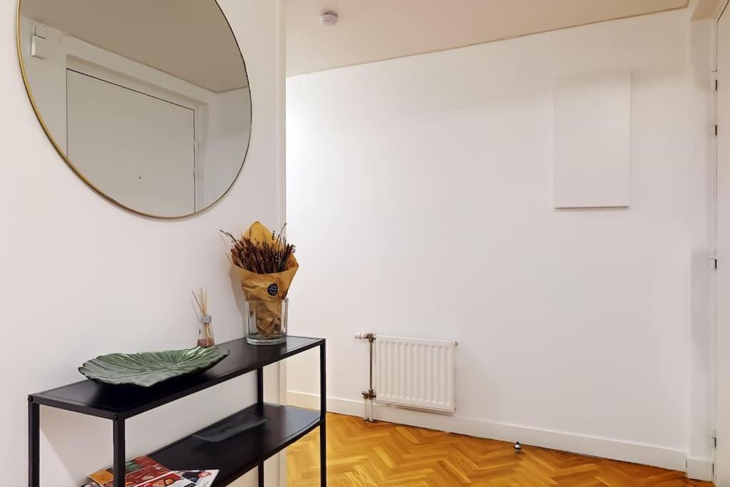 8 Personnes - 4 Rooms - 2 Salle De Bain - Metro 7 & 14 - Porte Italie - Private Car Park- Wifi Ле-Кремлен-Бісетр Екстер'єр фото